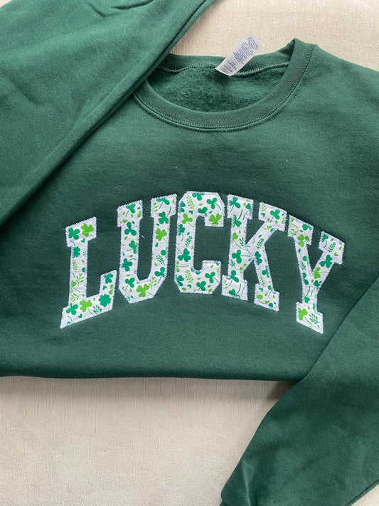 LUCKY crewneck